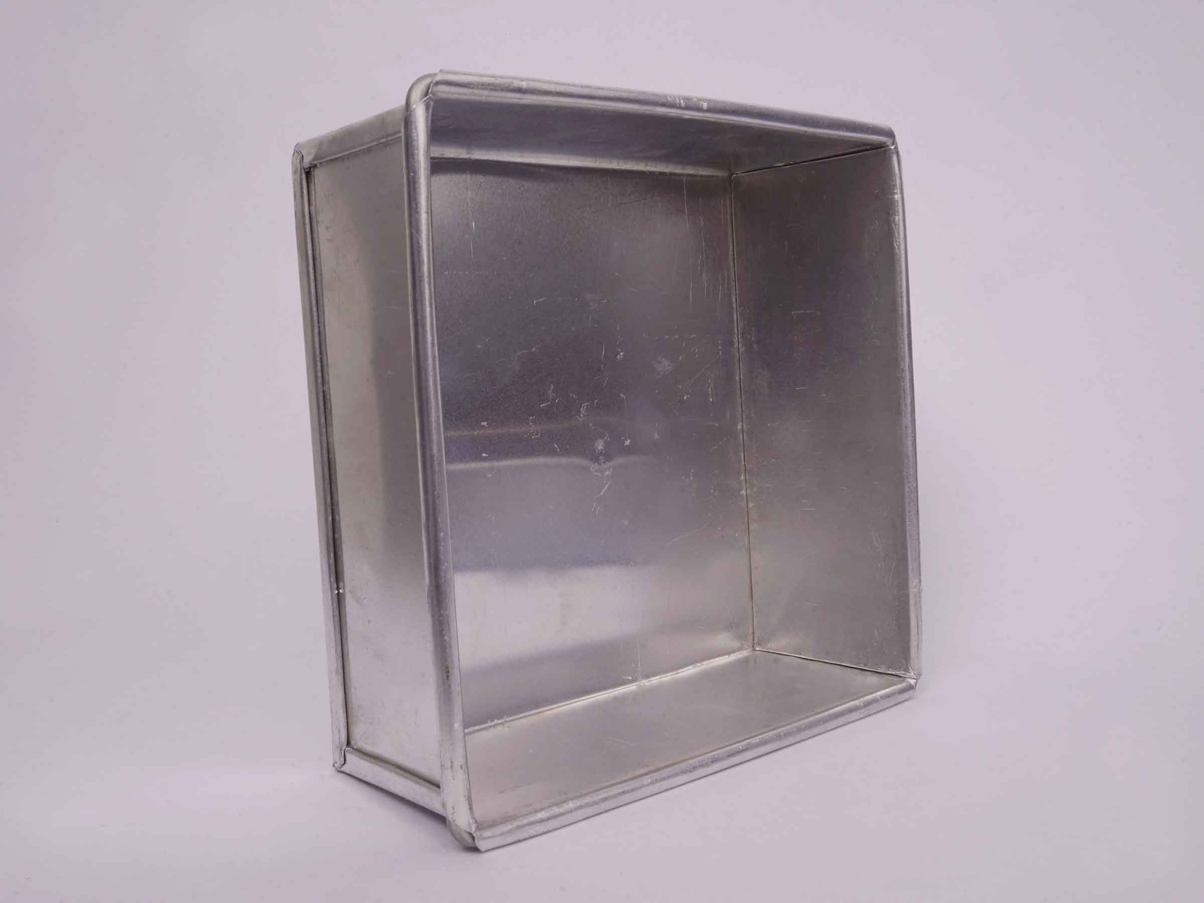 Aluminium Square Cake Mould(6.5 inch x 6.5 inch x 2.5 inch)